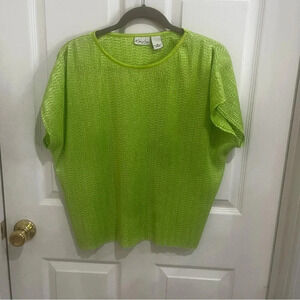 Kim rogers p/lg top / line green